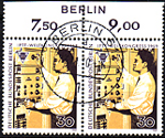 Oberrand-Paar mit Berlin-Zudruck Oberrand-Paar mit Berlin-Zudruck